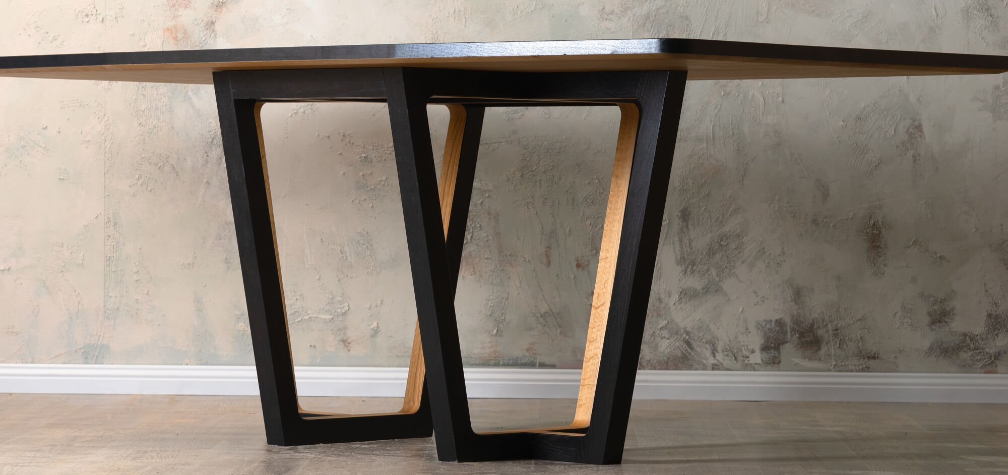 Maydim Table Side View